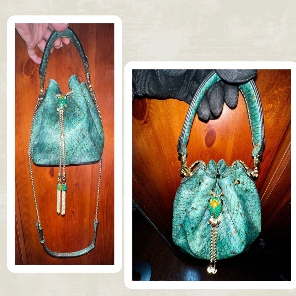 Vegan Leather Green/Gold Snake Print Bucket Bag w/Goldfish Drawstring/Top Handle - Picture 8 of 16